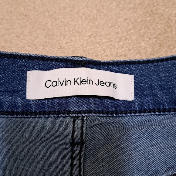 New! Calvin Klein Denim Shorts Women's Size 32 Blue High Rise Stretch Casual - Picture 5 of 10